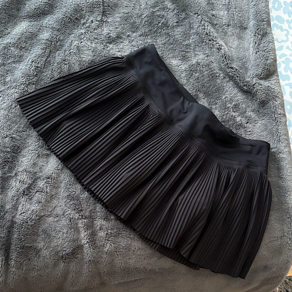 lululemon athletica Black Pleated Skort